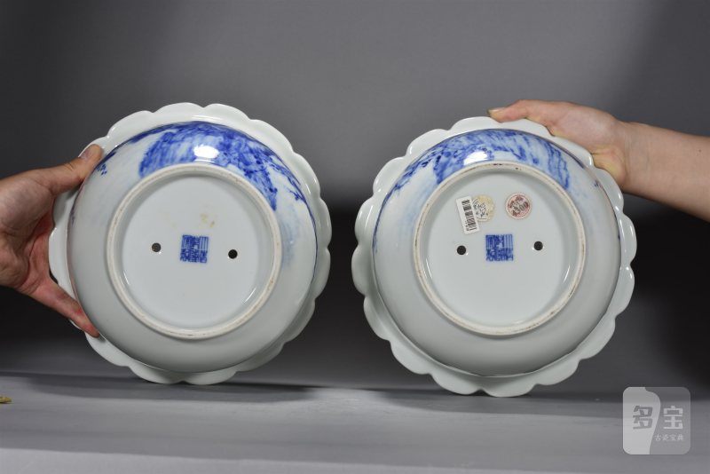 民国 王步风格青花花鸟纹花口花盆一对 - 图5